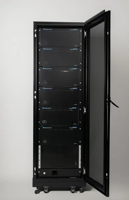 電子機器
