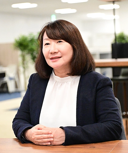 人事・総務部長　久須木　恵美子