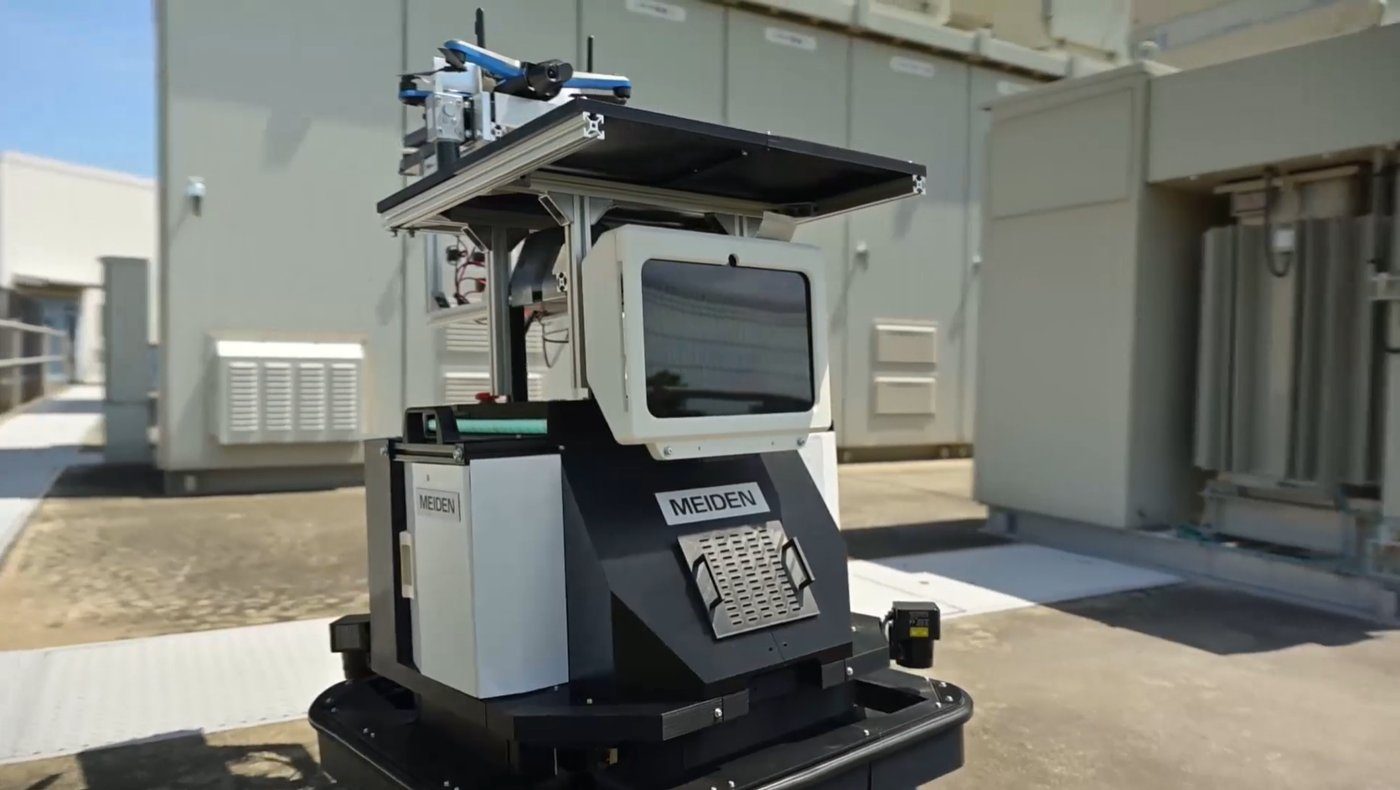 自動巡視ロボット「コノリー」本体
